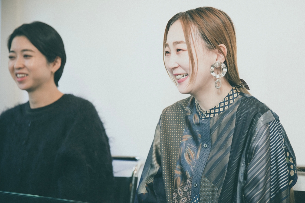 ERIKO ISHIDA / AKI SHIMIZU